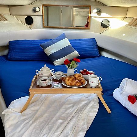 Yacht Hotel Barcelona Sant Adria de Besos Εξωτερικό φωτογραφία