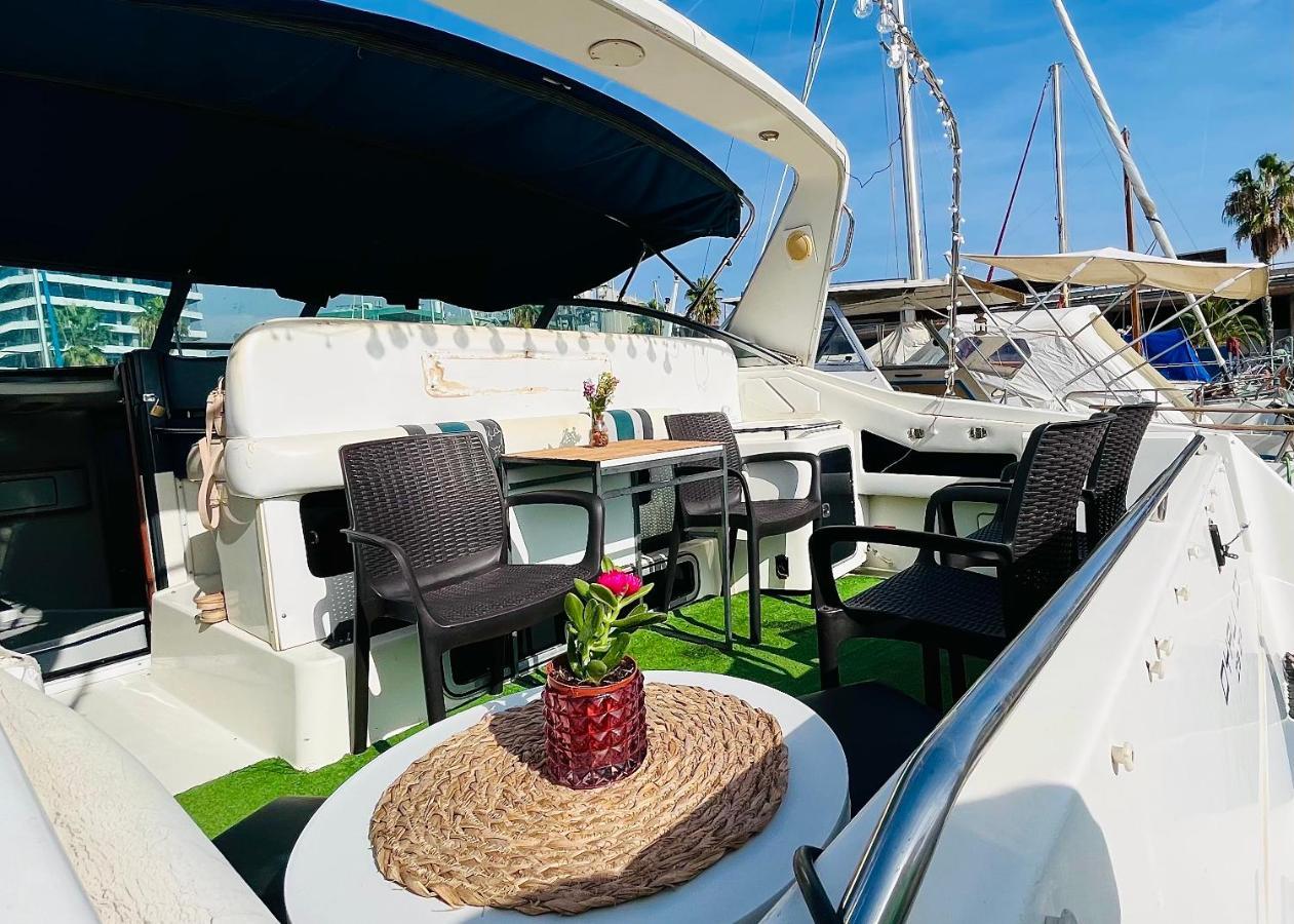 Yacht Hotel Barcelona Sant Adria de Besos Εξωτερικό φωτογραφία