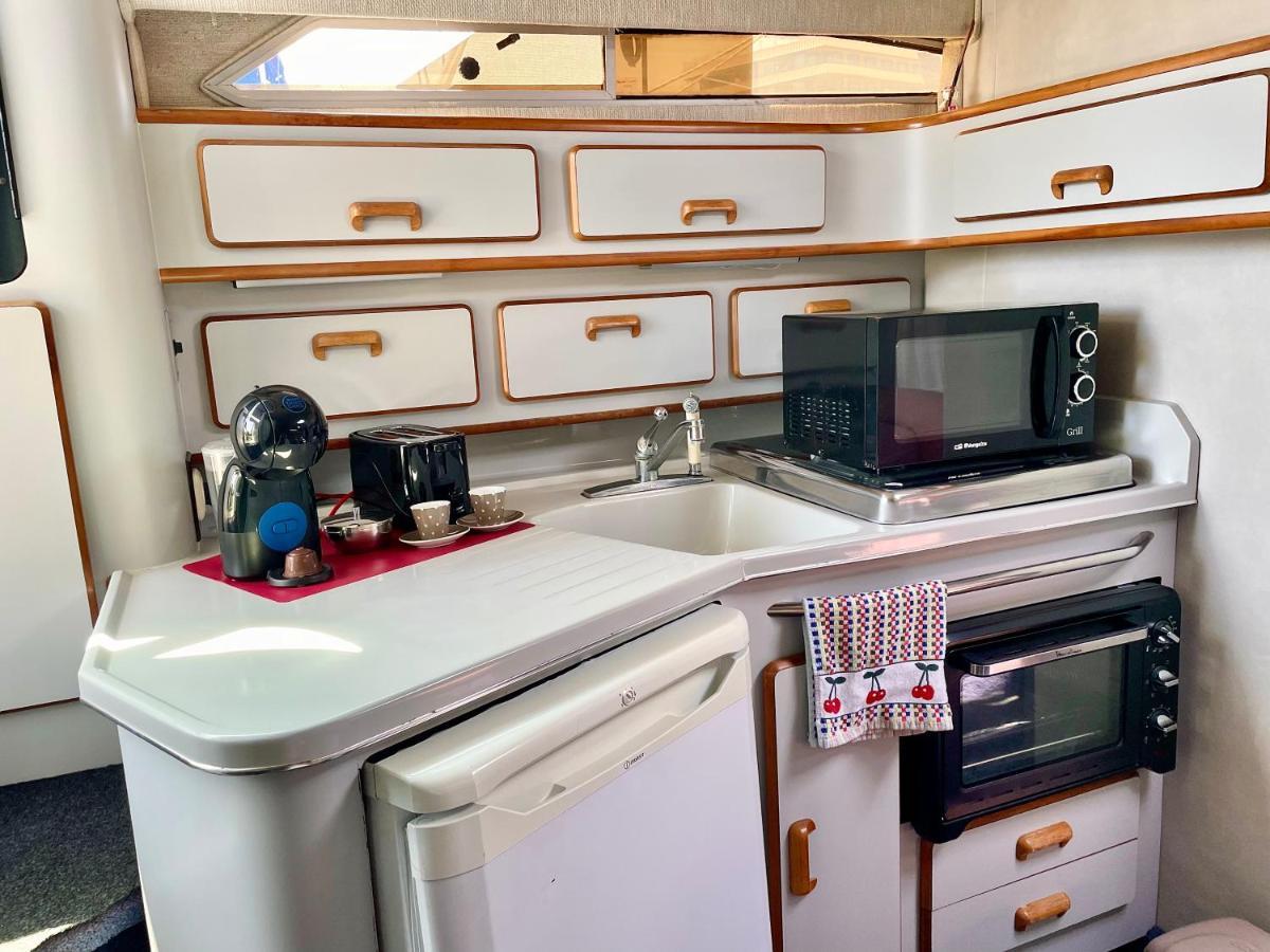 Yacht Hotel Barcelona Sant Adria de Besos Εξωτερικό φωτογραφία